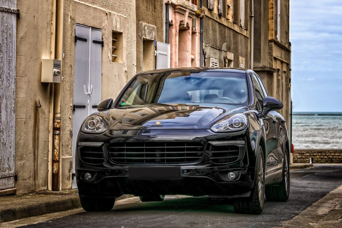 porsche-cayenne-ea897